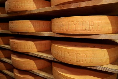 tagreuters.com2025binary_LYNXMPEL750MW-VIEWIMAGE