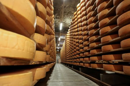 tagreuters.com2025binary_LYNXMPEL750MZ-VIEWIMAGE