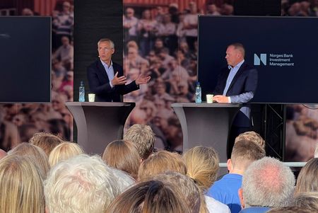 tagreuters.com2025binary_LYNXMPEL7L0JI-VIEWIMAGE