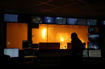 tagreuters.com2025binary_LYNXMPEL7R05Y-VIEWIMAGE