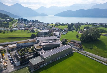 tagreuters.com2025binary_LYNXMPEL8106D-VIEWIMAGE