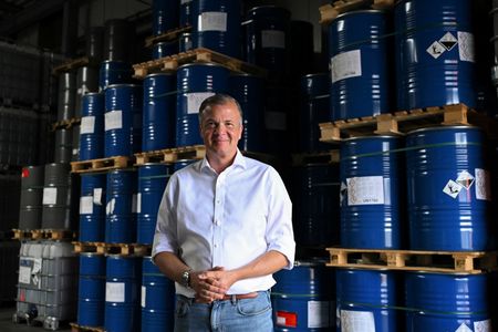 tagreuters.com2025binary_LYNXMPEL8206G-VIEWIMAGE