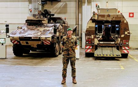 tagreuters.com2025binary_LYNXMPEL830DU-VIEWIMAGE