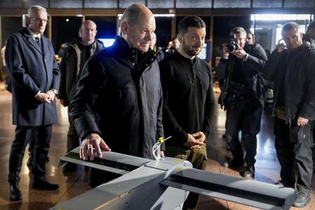 tagreuters.com2025binary_LYNXMPEL830DW-VIEWIMAGE