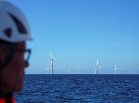 tagreuters.com2025binary_LYNXMPEL8401B-VIEWIMAGE