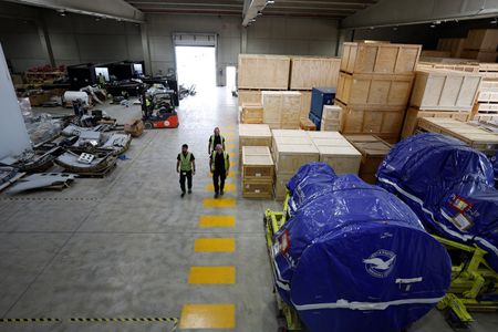 tagreuters.com2025binary_LYNXMPEL9J0D3-VIEWIMAGE