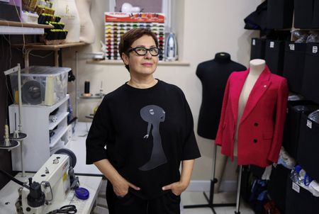 tagreuters.com2025binary_LYNXMPEL9L0K1-VIEWIMAGE