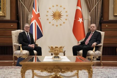 tagreuters.com2025binary_LYNXMPEL9Q0PR-VIEWIMAGE