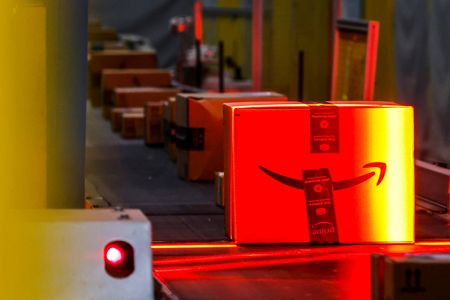 tagreuters.com2025binary_LYNXMPEL9Q0SL-VIEWIMAGE