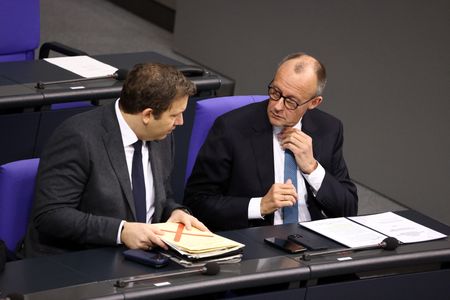 tagreuters.com2025binary_LYNXMPELAP0M3-VIEWIMAGE