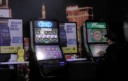 tagreuters.com2025binary_LYNXMPELAP0PA-VIEWIMAGE