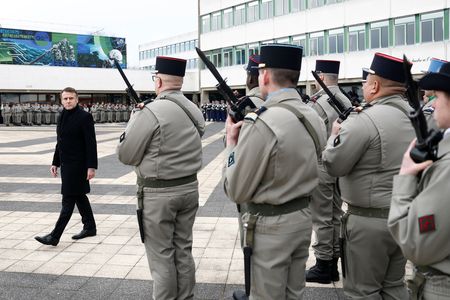 tagreuters.com2025binary_LYNXNPEL0J0RO-VIEWIMAGE