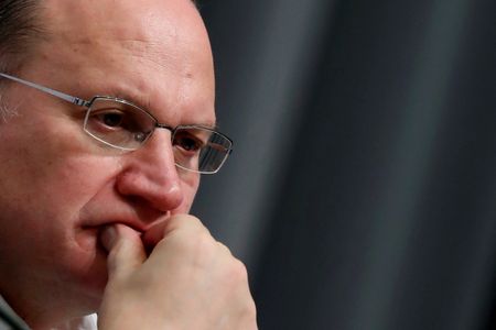 tagreuters.com2025binary_LYNXNPEL0S002-VIEWIMAGE