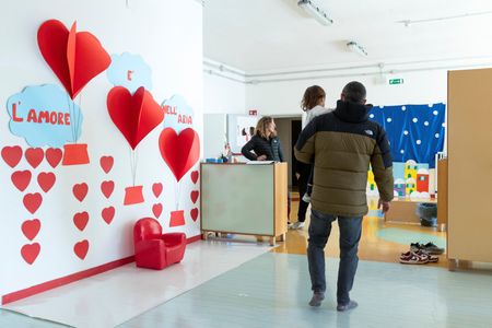 tagreuters.com2025binary_LYNXNPEL1J0BW-VIEWIMAGE