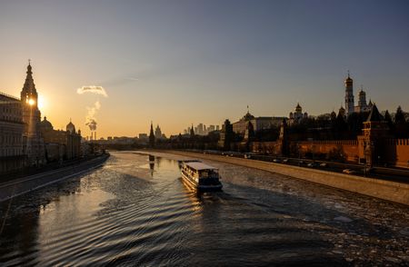 tagreuters.com2025binary_LYNXNPEL1N06K-VIEWIMAGE