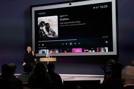 tagreuters.com2025binary_LYNXNPEL1Q06E-VIEWIMAGE