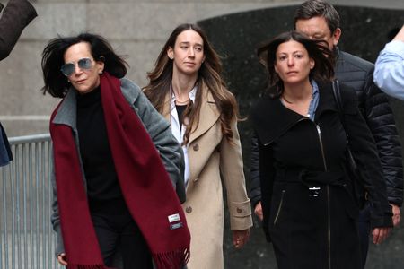 tagreuters.com2025binary_LYNXNPEL2R12E-VIEWIMAGE