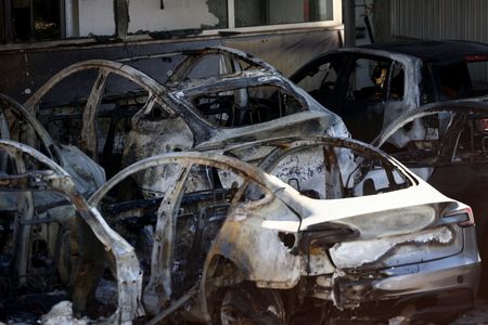 tagreuters.com2025binary_LYNXNPEL2U0QF-VIEWIMAGE