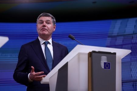 tagreuters.com2025binary_LYNXNPEL2U0QM-VIEWIMAGE