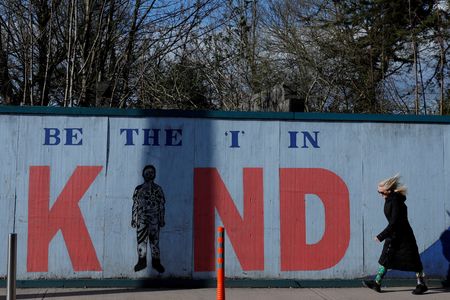 tagreuters.com2025binary_LYNXNPEL3206X-VIEWIMAGE