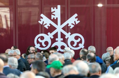 tagreuters.com2025binary_LYNXNPEL390CY-VIEWIMAGE