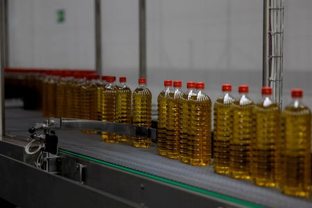 tagreuters.com2025binary_LYNXNPEL3A0PE-VIEWIMAGE