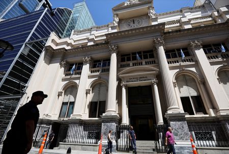 tagreuters.com2025binary_LYNXNPEL3A166-VIEWIMAGE