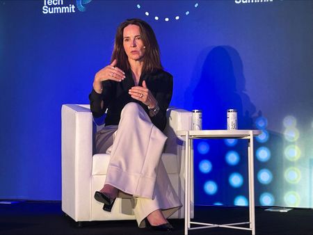 tagreuters.com2025binary_LYNXNPEL4R0SA-VIEWIMAGE