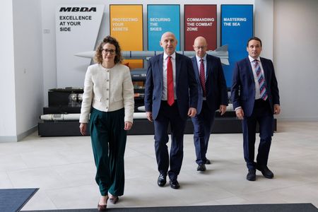 tagreuters.com2025binary_LYNXNPEL4U0BA-VIEWIMAGE