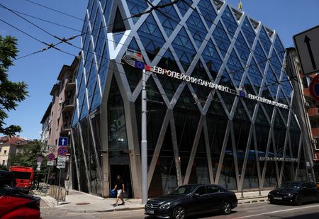 tagreuters.com2025binary_LYNXNPEL530I9-VIEWIMAGE