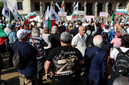 tagreuters.com2025binary_LYNXNPEL530IN-VIEWIMAGE