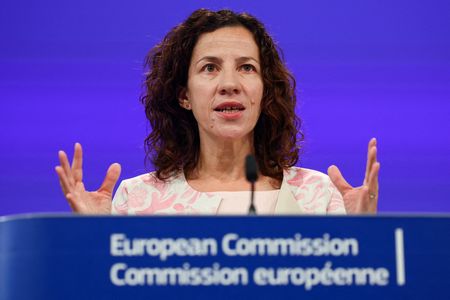 tagreuters.com2025binary_LYNXNPEL530J7-VIEWIMAGE