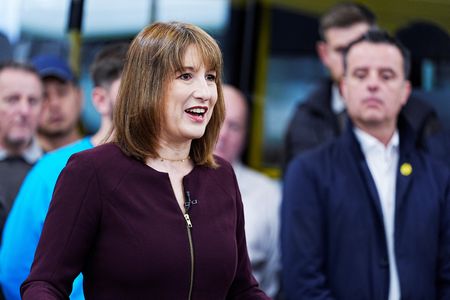 tagreuters.com2025binary_LYNXNPEL530K1-VIEWIMAGE