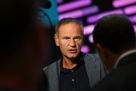 tagreuters.com2025binary_LYNXNPEL8708A-VIEWIMAGE