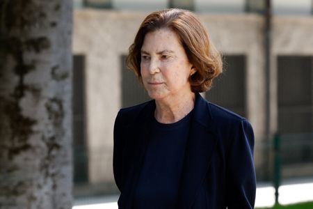 tagreuters.com2025binary_LYNXNPEL8B0IS-VIEWIMAGE