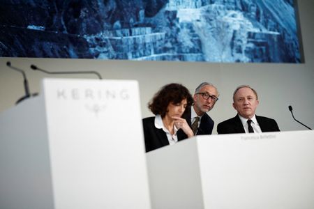 tagreuters.com2025binary_LYNXNPEL8G0QN-VIEWIMAGE