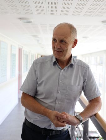 tagreuters.com2025binary_LYNXNPEL8O08X-VIEWIMAGE