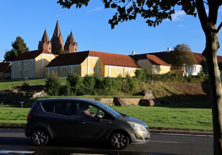 tagreuters.com2025binary_LYNXNPEL8O0AS-VIEWIMAGE