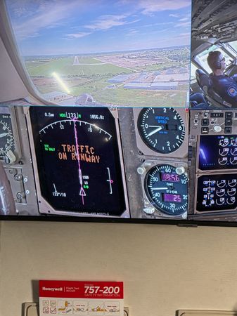 tagreuters.com2025binary_LYNXNPEL8O0GZ-VIEWIMAGE