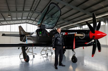 tagreuters.com2025binary_LYNXNPEL8O0MR-VIEWIMAGE