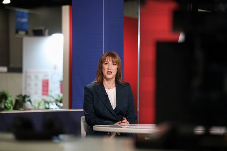 tagreuters.com2025binary_LYNXNPEL8S064-VIEWIMAGE