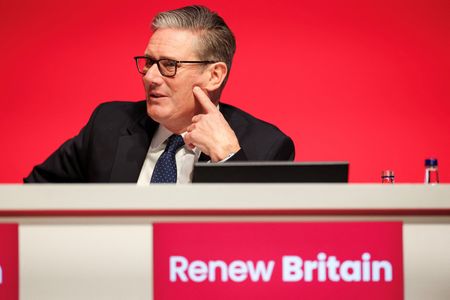 tagreuters.com2025binary_LYNXNPEL8S0BO-VIEWIMAGE