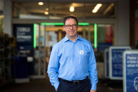 tagreuters.com2025binary_LYNXNPEL910G9-VIEWIMAGE