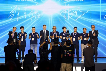 tagreuters.com2025binary_LYNXNPEL9E0IT-VIEWIMAGE