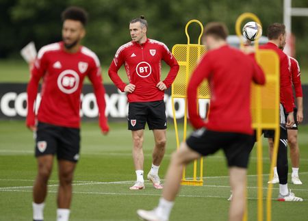 tagreuters.com2022binary_LYNXMPEI5401R-VIEWIMAGE