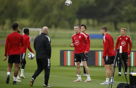 tagreuters.com2022binary_LYNXMPEI5401S-VIEWIMAGE