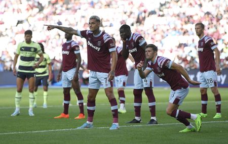 tagreuters.com2022binary_LYNXMPEI760AJ-VIEWIMAGE