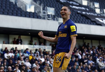 tagreuters.com2022binary_LYNXMPEI901DM-VIEWIMAGE