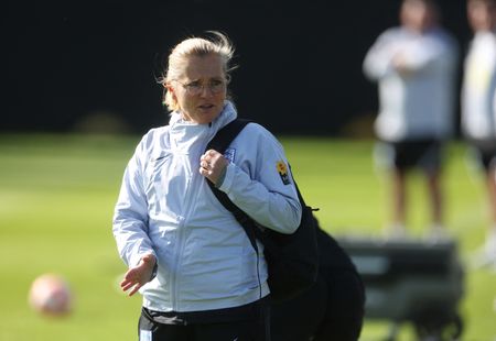 tagreuters.com2022binary_LYNXMPEI97014-VIEWIMAGE