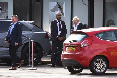 tagreuters.com2022binary_LYNXMPEI9L043-VIEWIMAGE